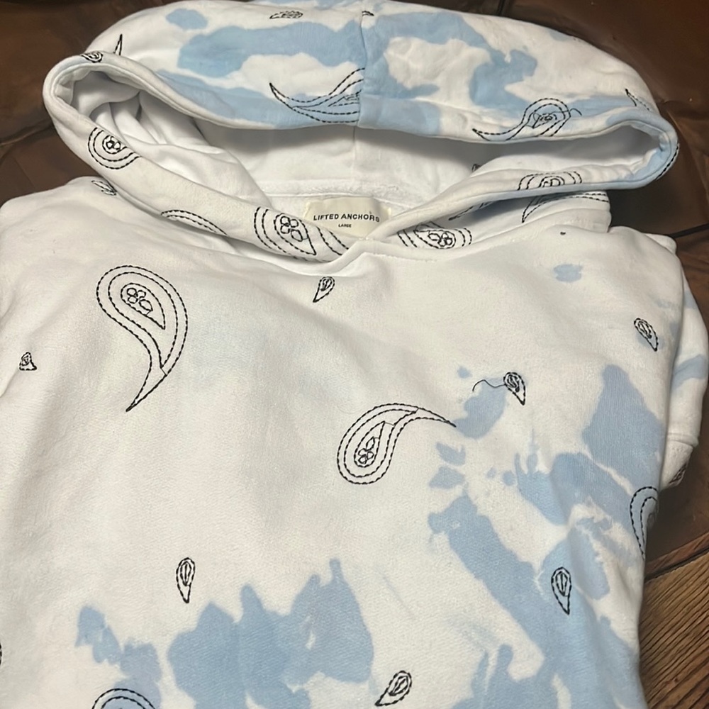 Men’s Large hoodie Lifted Anchors